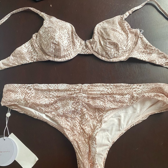 Radio Fiji swim suit - Picture 2 of 2